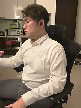 Snapshot of W0Ijn chatting on March 2026 09:50:02 AM W0Ijn online show from March 2026 09:50:02 AM