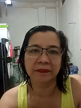 Snapshot of Olivia_74 chatting on January 2026 01:28:02 PM Olivia 74 online show from January 2026 01:28:02 PM