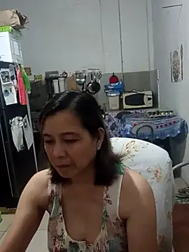 Snapshot of Olivia_74 chatting on February 2026 03:20:01 PM Olivia 74 online show from February 2026 03:20:01 PM