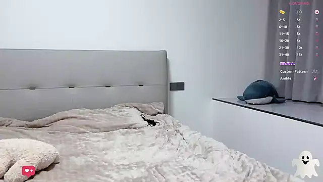 Snapshot of -bingbing chatting on January 2026 04:00:02 PM -bingbing online show from January 2026 04:00:02 PM