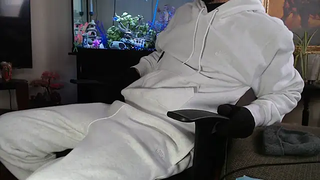 Snapshot of EspanolVato chatting on February 2026 09:43:01 PM EspanolVato online show from February 2026 09:43:01 PM