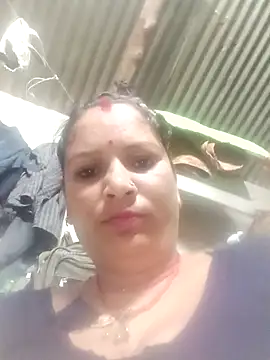 Hot hiuj online show from April 2026 04:56:02 PM