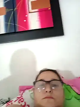 natalliecoopers online show from February 2026 02:25:01 PM