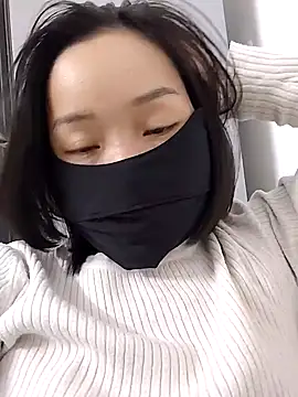 Snapshot of __BingBing__ chatting on January 2026 11:04:02 AM BingBing online show from January 2026 11:04:02 AM