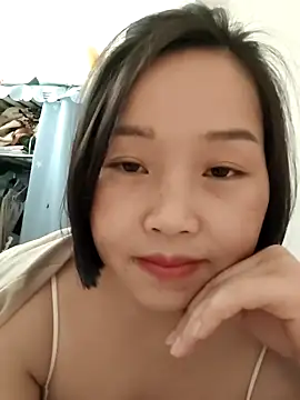 Snapshot of __BingBing__ chatting on February 2026 09:08:02 AM BingBing online show from February 2026 09:08:02 AM