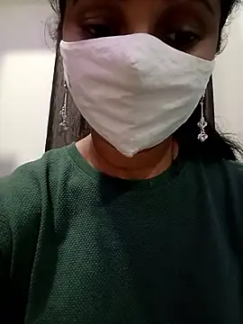 Snapshot of ammulu_sexy chatting on April 2026 05:02:02 AM ammulu sexy online show from April 2026 05:02:02 AM