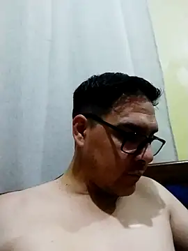 Snapshot of Erbst_Morni chatting on February 2026 12:44:02 PM Erbst Morni online show from February 2026 12:44:02 PM