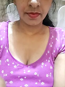 MILFybar online show from April 2026 04:37:02 PM