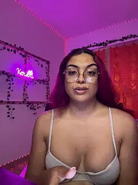 LaKendra97 online show from May 2026 03:41:01 PM