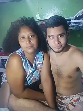 Snapshot of Isabel_and_Heckler chatting on January 2026 10:23:01 PM Isabel and Heckler online show from January 2026 10:23:01 PM