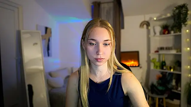 Snapshot of MilaBunny2000 chatting on January 2026 11:16:02 AM MilaBunny2000 online show from January 2026 11:16:02 AM