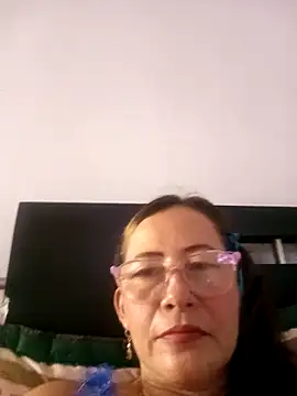 Salome 69 online show from April 2026 08:15:01 PM
