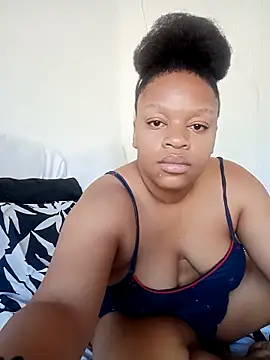 Snapshot of ThiqueAssKitty chatting on February 2026 01:04:01 PM ThiqueAssKitty online show from February 2026 01:04:01 PM