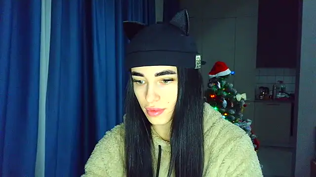 Snapshot of Vlada_Elfie chatting on January 2026 06:34:01 PM Vlada Elfie online show from January 2026 06:34:01 PM