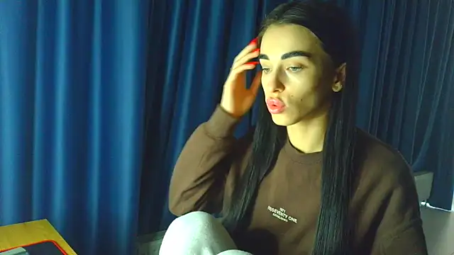 Snapshot of Vlada_Elfie chatting on February 2026 12:36:01 PM Vlada Elfie online show from February 2026 12:36:01 PM