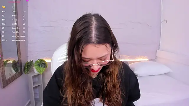 lanna 18  online show from May 2026 11:52:02 AM