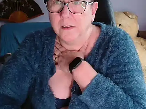 Snapshot of xmyriamx chatting on February 2026 09:41:01 AM xmyriamx online show from February 2026 09:41:01 AM