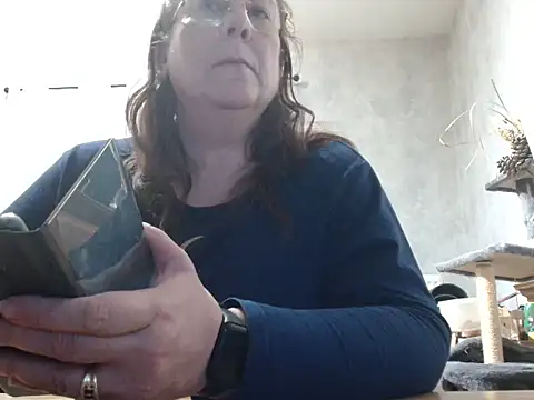 Snapshot of xmyriamx chatting on February 2026 08:28:01 PM xmyriamx online show from February 2026 08:28:01 PM