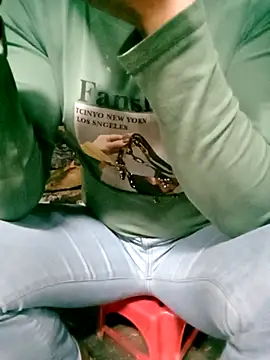 Snapshot of him220 chatting on February 2026 03:14:02 AM him220 online show from February 2026 03:14:02 AM