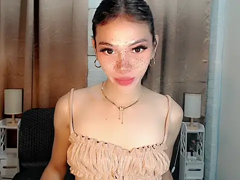 Snapshot of WildHotshemale chatting on February 2026 05:20:02 PM WildHotshemale online show from February 2026 05:20:02 PM