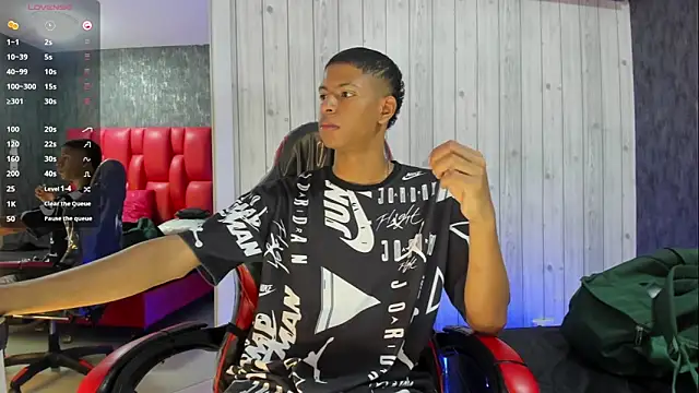 Snapshot of _erick_j chatting on February 2026 07:47:02 PM erick j online show from February 2026 07:47:02 PM