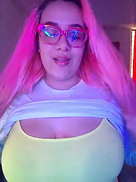 Snapshot of Nova-Satela chatting on January 2026 04:56:02 PM Nova-Satela online show from January 2026 04:56:02 PM