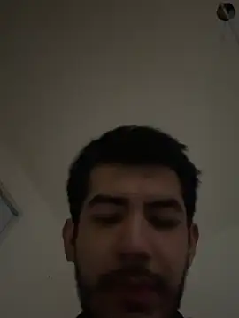 Snapshot of vinihfeh chatting on June 2026 07:46:01 AM vinihfeh online show from June 2026 07:46:01 AM