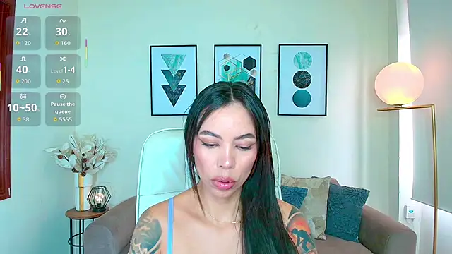 Snapshot of Alice_Price_ chatting on January 2026 03:17:01 PM Alice Price online show from January 2026 03:17:01 PM