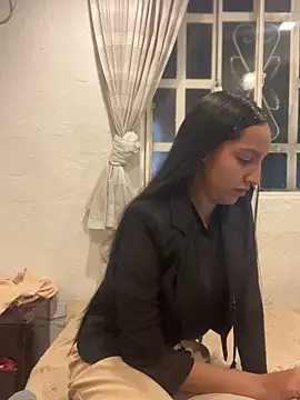 Snapshot of Eve_Ritz chatting on February 2026 04:05:02 AM Eve Ritz online show from February 2026 04:05:02 AM