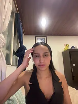 Snapshot of Eve_Ritz chatting on February 2026 04:19:02 AM Eve Ritz online show from February 2026 04:19:02 AM