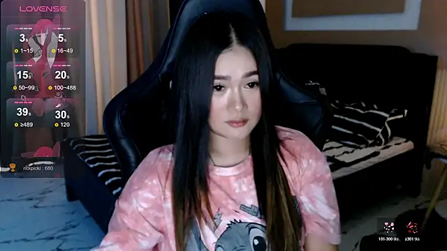 Snapshot of simplykhate chatting on January 2026 08:18:01 AM simplykhate online show from January 2026 08:18:01 AM