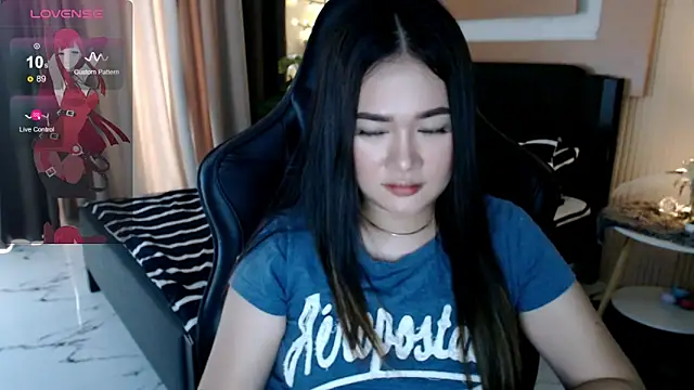 Snapshot of simplykhate chatting on January 2026 03:10:02 AM simplykhate online show from January 2026 03:10:02 AM