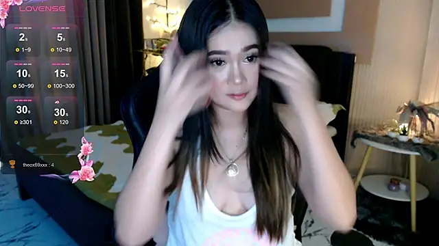 Snapshot of simplykhate chatting on February 2026 10:41:02 PM simplykhate online show from February 2026 10:41:02 PM