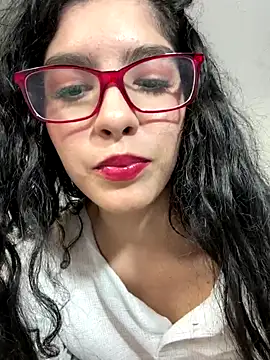 Snapshot of dani_bela chatting on January 2026 04:04:02 AM dani bela online show from January 2026 04:04:02 AM