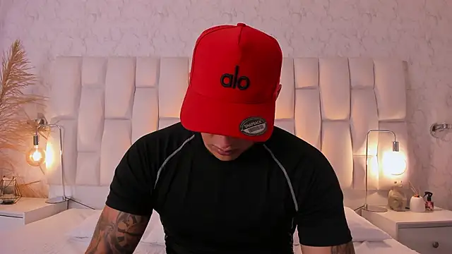 MassimoCo  online show from March 2026 11:45:01 PM