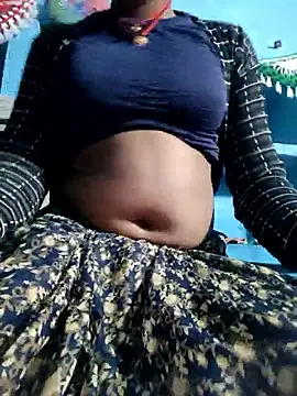 Snapshot of Queen_chayna chatting on January 2026 04:16:01 AM Queen chayna online show from January 2026 04:16:01 AM