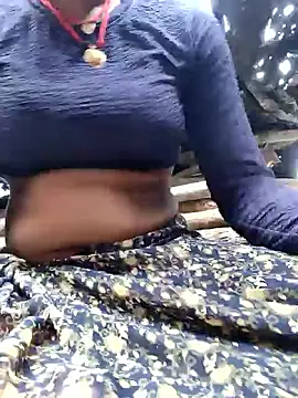 Snapshot of Queen_chayna chatting on January 2026 09:47:02 AM Queen chayna online show from January 2026 09:47:02 AM