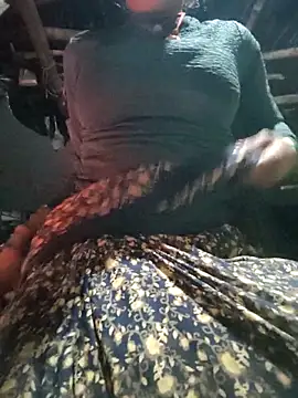 Snapshot of Queen_chayna chatting on February 2026 02:26:02 PM Queen chayna online show from February 2026 02:26:02 PM