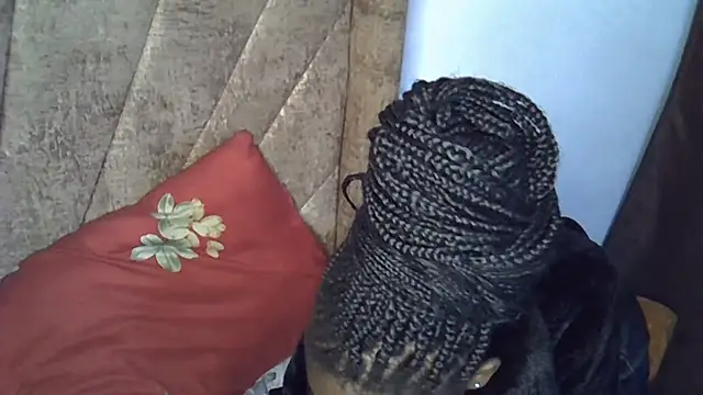 Snapshot of smily_sophia chatting on January 2026 08:36:02 PM smily sophia online show from January 2026 08:36:02 PM