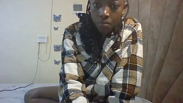 Snapshot of smily_sophia chatting on February 2026 07:57:01 AM smily sophia online show from February 2026 07:57:01 AM