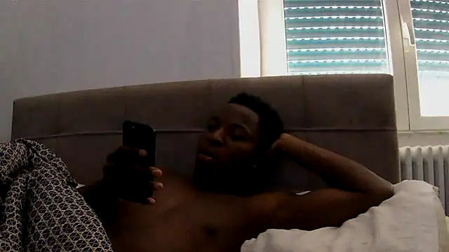 Bigchocco online show from May 2026 11:42:02 AM