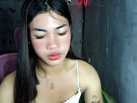 Margalona  online show from April 2026 08:57:02 PM