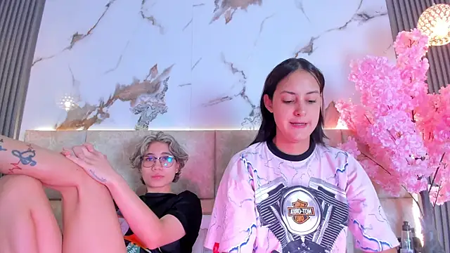 ChaeyounngDae online show from April 2026 12:36:01 PM