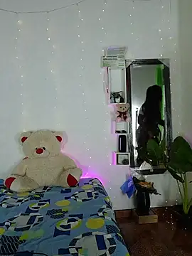 Snapshot of ARANZIA chatting on February 2026 02:49:01 AM ARANZIA online show from February 2026 02:49:01 AM