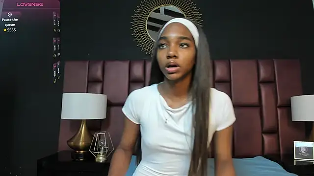 Snapshot of BrittanyWatson chatting on January 2026 11:38:02 AM BrittanyWatson online show from January 2026 11:38:02 AM