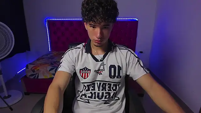 Snapshot of jean_burns chatting on February 2026 08:05:02 PM jean burns online show from February 2026 08:05:02 PM