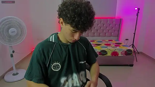 Snapshot of jean_burns chatting on February 2026 07:57:02 PM jean burns online show from February 2026 07:57:02 PM