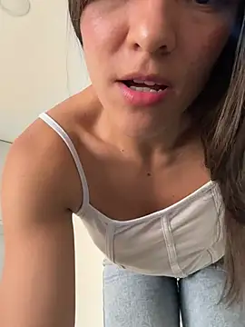 TaylorrHill online show from February 2026 07:31:01 PM