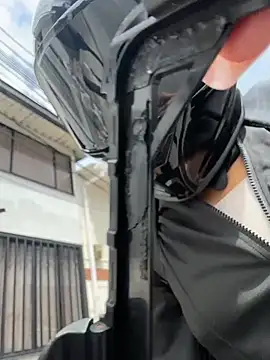 TaylorrHill online show from April 2026 06:57:02 PM