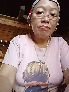 Snapshot of Agnes-baby chatting on July 2026 01:12:01 AM Agnes-baby online show from July 2026 01:12:01 AM